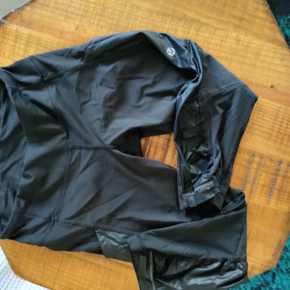 Lululemon crop yoga